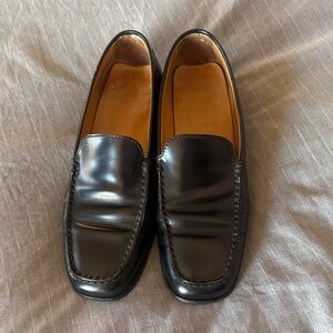 Vintage Tod's Black Loafers
